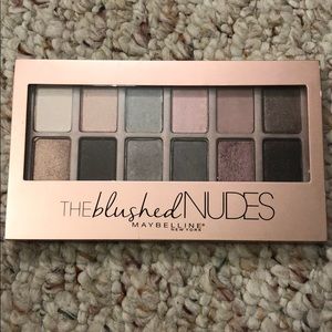 Maybelline Eyeshadow Palette - New